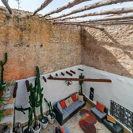 Bed & Breakfast La Isla Santa Maria 3*